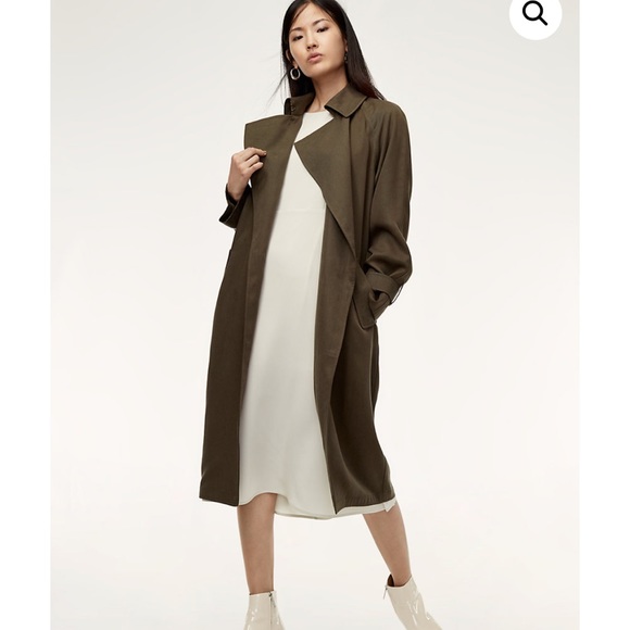 Babaton Lawson Trench Coat - Picture 11 of 14